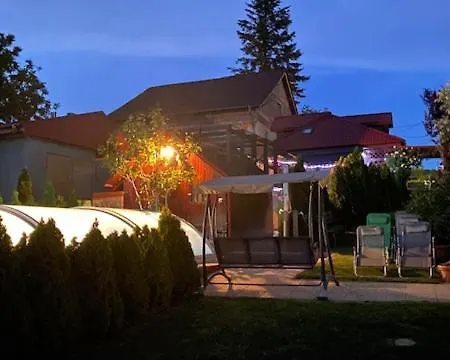 Nyaraló V Kolte *