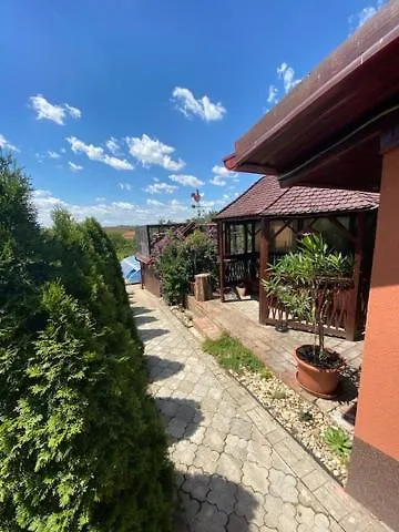 Nyaraló V Kolte Kolta